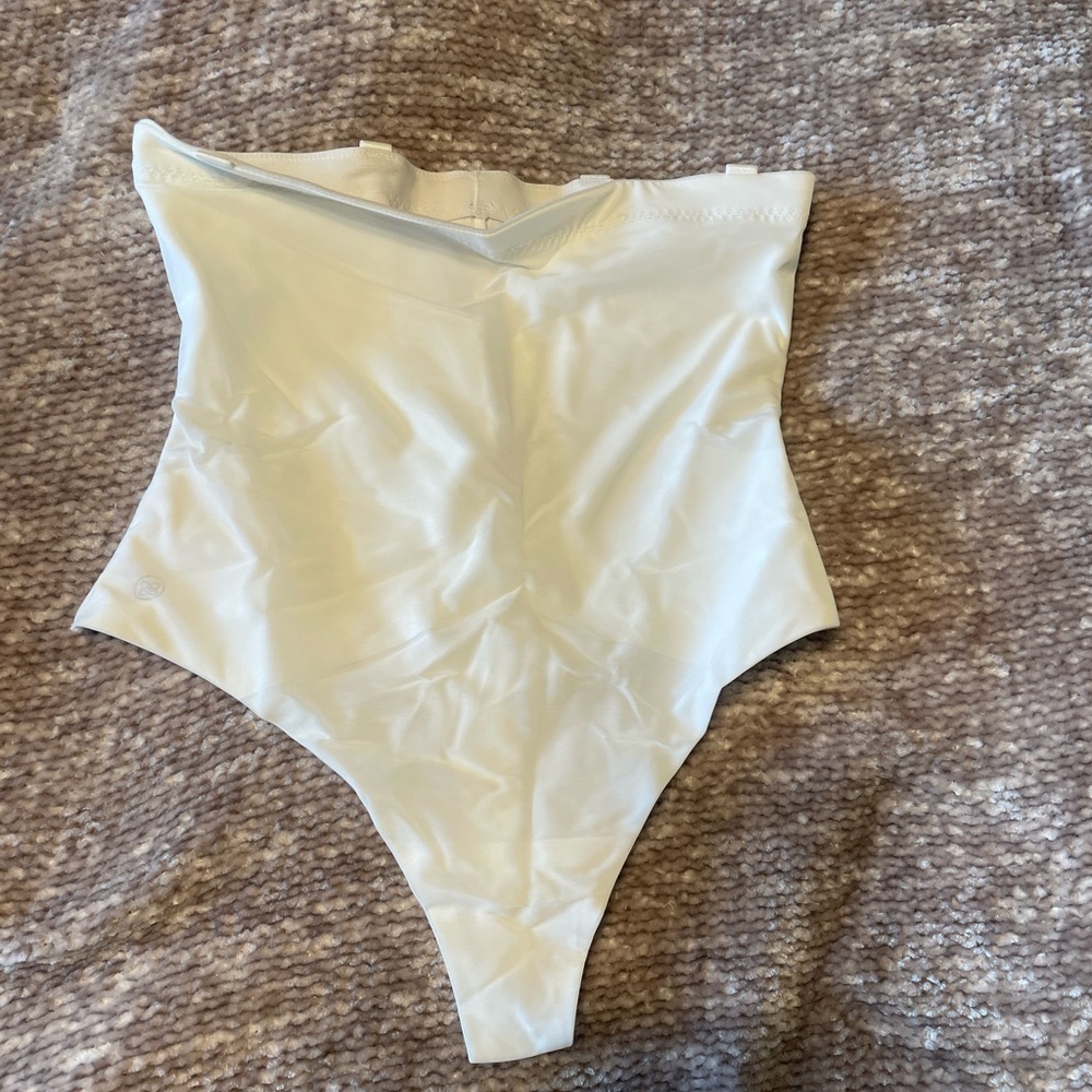 Honey love superpower brief